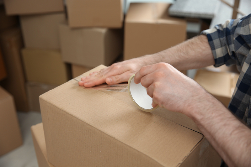 Schweres Paket richtig verpacken