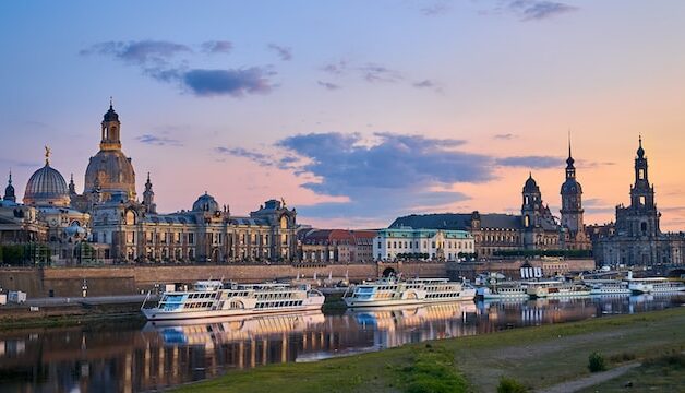 Mit Sendify ganz bequem eine günstige Spedition für Dresden wählen